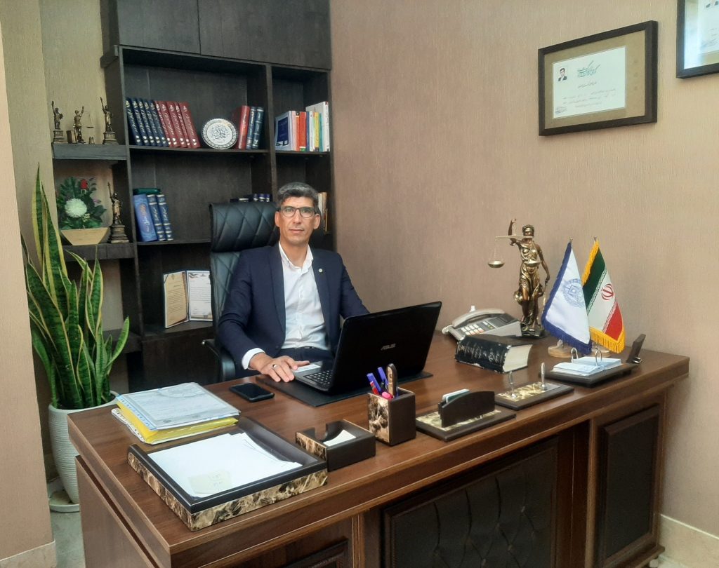 علیرضا نوری وکیل بهترین مدیرعامل شرکت در اصفهان